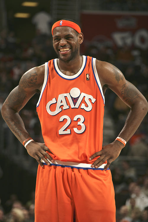 中超球队阵容分析：武汉三镇近期变化,（武汉三镇阵容最新动向：近期变化深度解读）