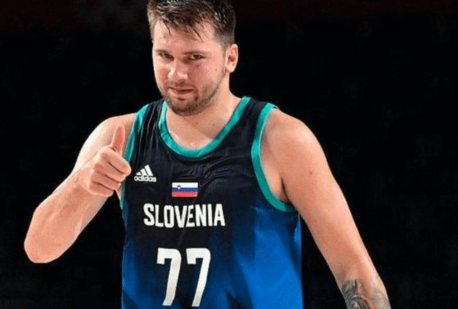 天空体育：曼联可能会考虑听取对霍伊伦的报价（天空体育：曼联可能对霍伊伦的报价持开放态度）